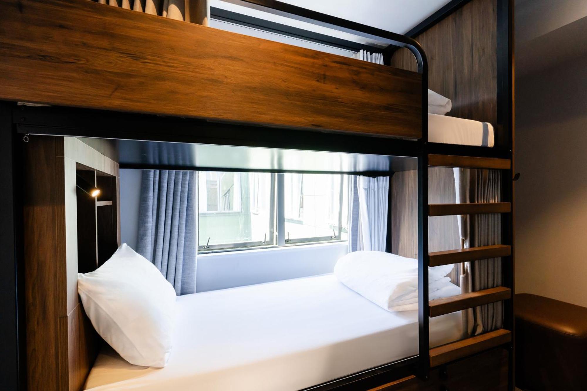 วายเอชเอ เวลลิงตั้น Hostel เวลลิงตัน ภายนอก รูปภาพ A bunk bed