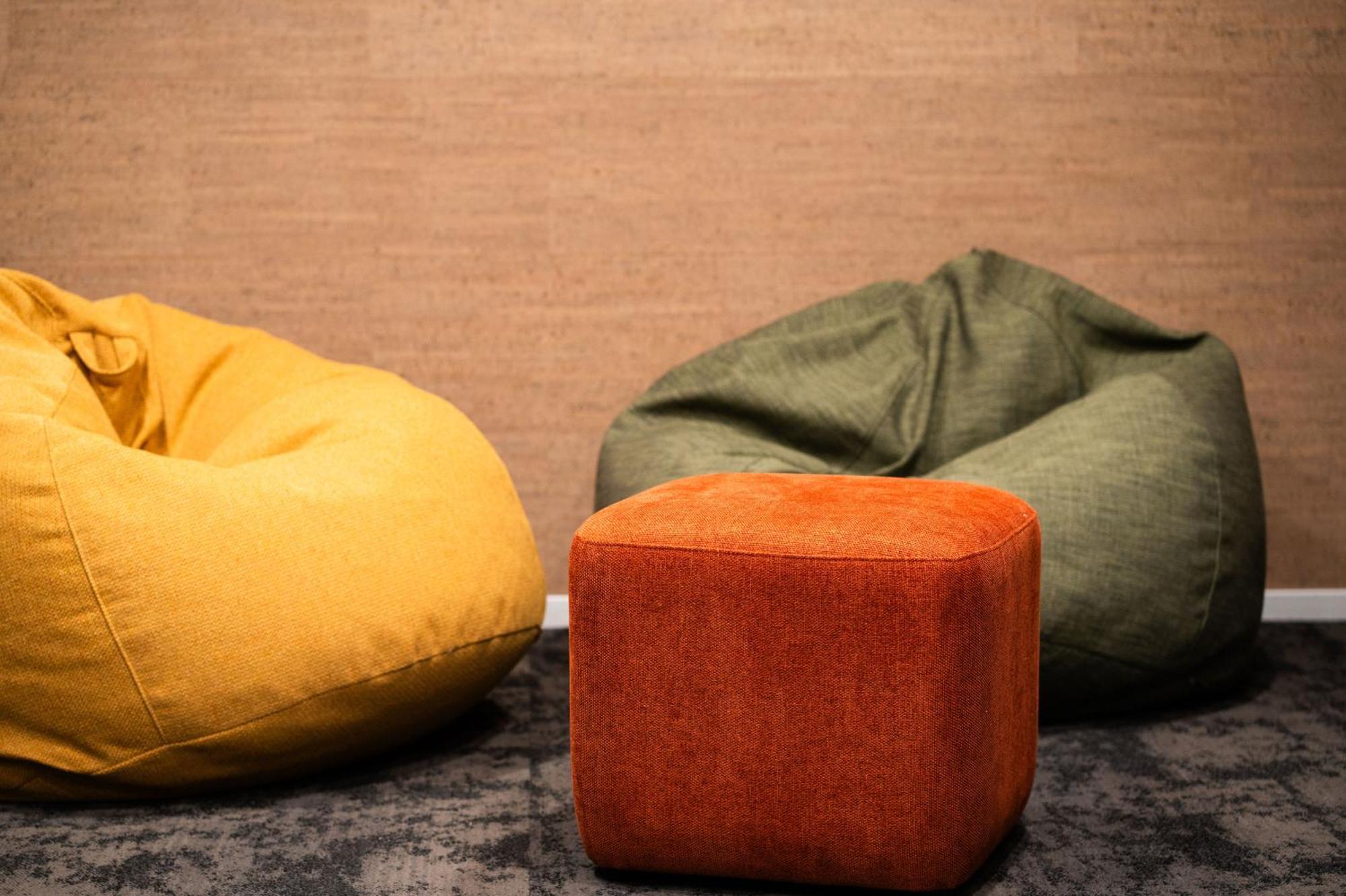 วายเอชเอ เวลลิงตั้น Hostel เวลลิงตัน ภายนอก รูปภาพ Bean bag chairs